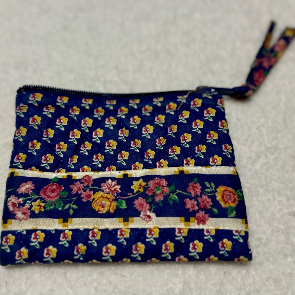 SOLD Retired Vera Bradley Navy Blue Coin Purse Yellow Accent Flowers Zipper